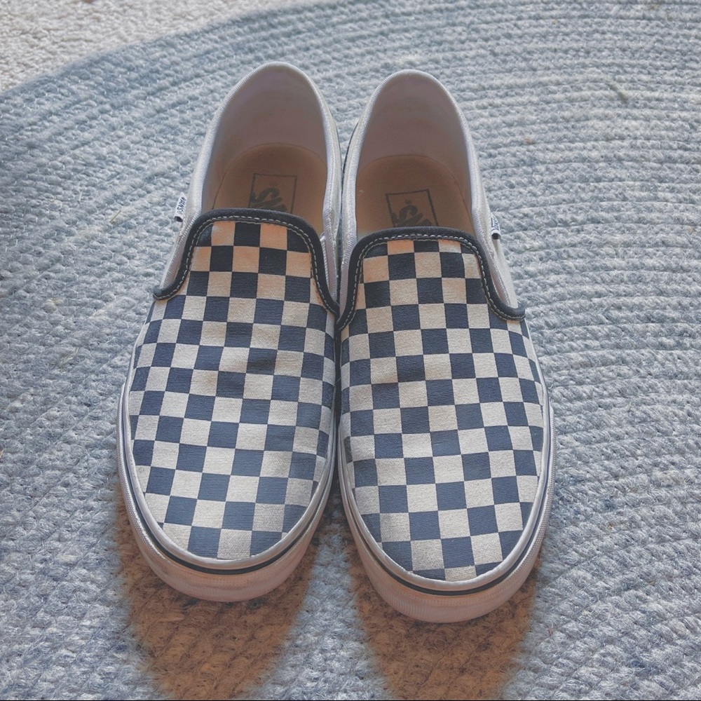 ♡ checkered vans slip ons ♡